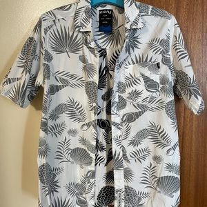 Kavu short sleeve button down shirt